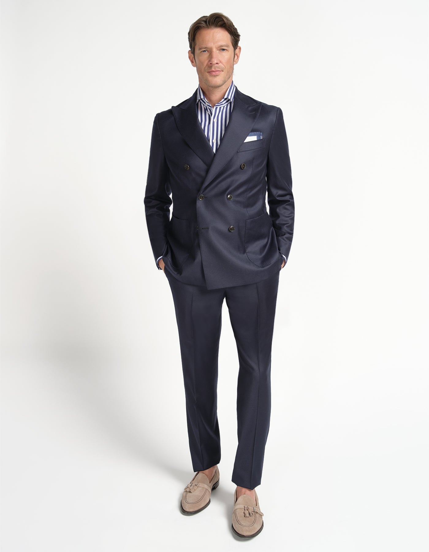 Blazer à Double Boutonnage avec Revers en Pointe & Pantalons à Pattes Latérales