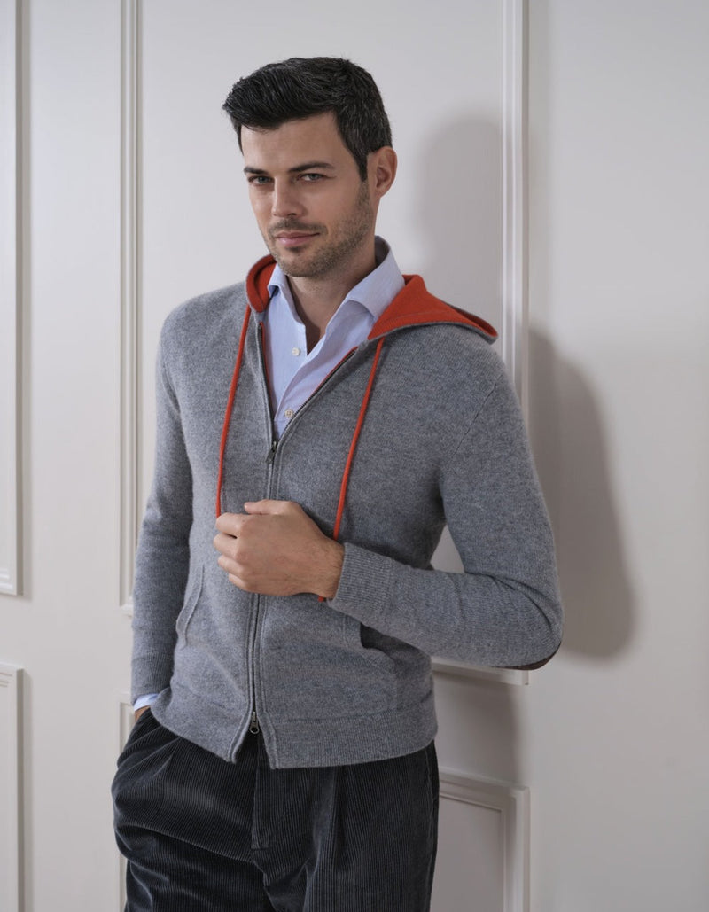 7GG 100% UNDYED CASHMERE HOODIE WITH SUEDE ELBOW PATCH